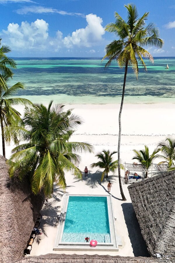 White Dream Piscina V01